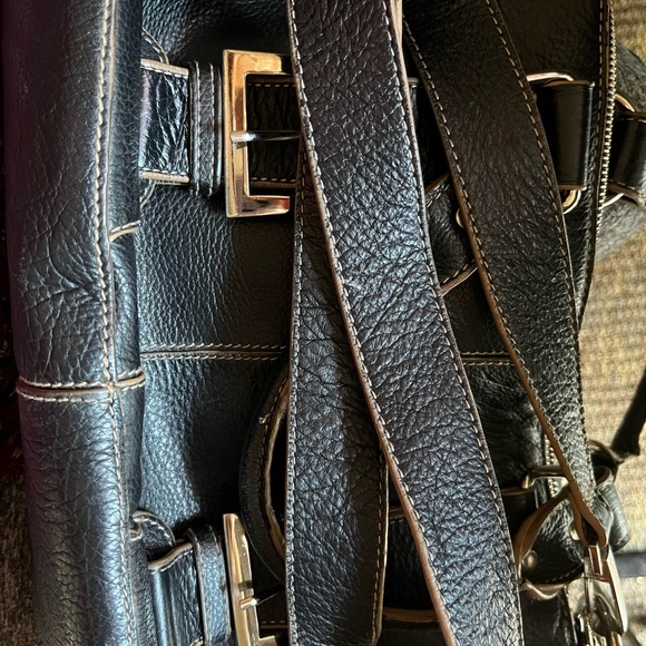 Fortuna Valentino black leather tote with shoulder strap - Picture 4 of 9